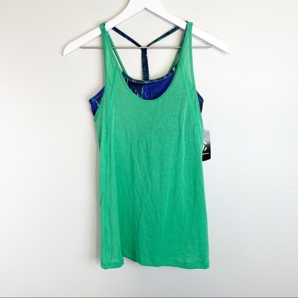 NWT CHAMPION Tank Top w/ Built-in Sports Bra Size Small - Picture 2 of 7
